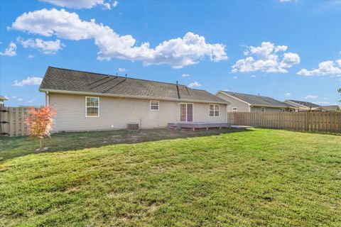 Tiny photo for 2605 N Skyline Drive, Urbana, IL 61802 (MLS # 12477832)