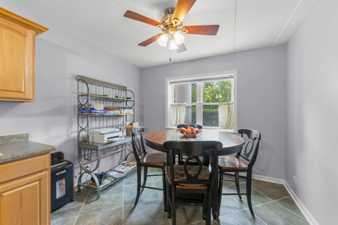 Tiny photo for 809 E Miner Street #1B, Arlington Heights, IL 60004 (MLS # 12693080)