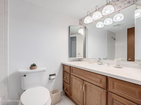 Tiny photo for 6340 Americana Drive #310, Willowbrook, IL 60527 (MLS # 12652812)