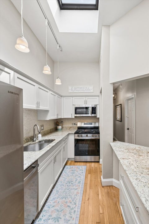 Tiny photo for 2239 N Magnolia Avenue #2, Chicago, IL 60614 (MLS # 12711506)