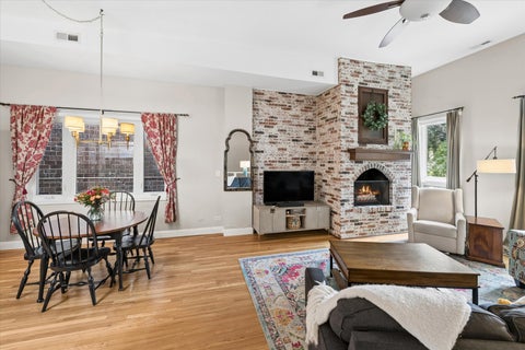 Tiny photo for 2239 N Magnolia Avenue #2, Chicago, IL 60614 (MLS # 12711506)