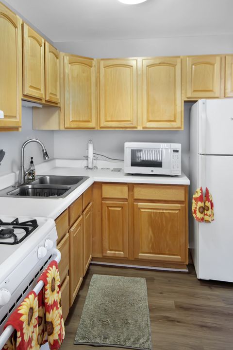 Tiny photo for 2605 S Indiana Avenue #2406, Chicago, IL 60616 (MLS # 12465647)