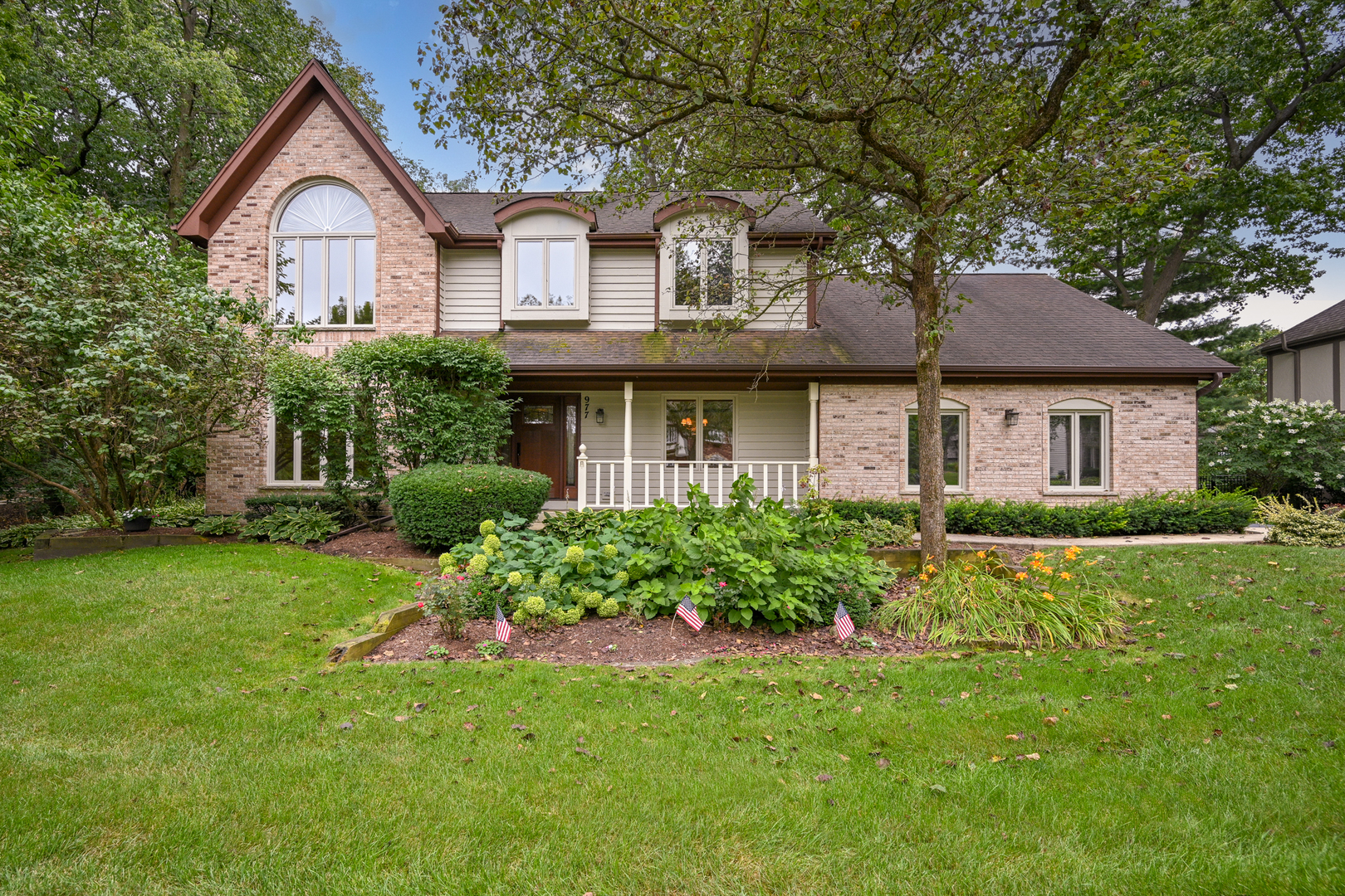 View Glen Ellyn, IL 60137 house