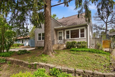 Tiny photo for 511 Elm Avenue, Geneva, IL 60134 (MLS # 12624317)