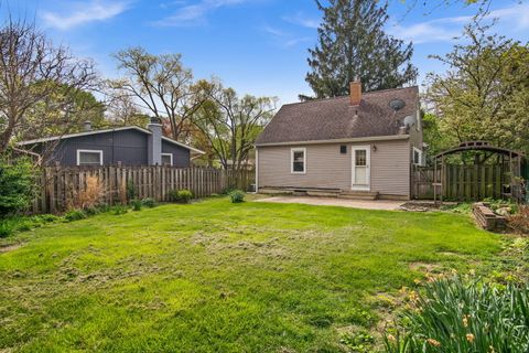 Tiny photo for 511 Elm Avenue, Geneva, IL 60134 (MLS # 12624317)