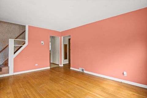 Tiny photo for 511 Elm Avenue, Geneva, IL 60134 (MLS # 12624317)