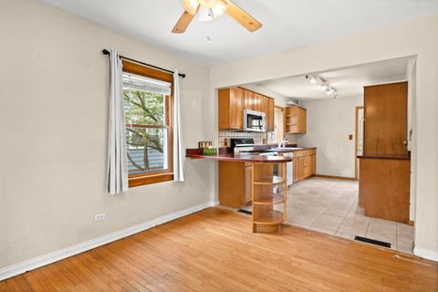 Tiny photo for 511 Elm Avenue, Geneva, IL 60134 (MLS # 12624317)