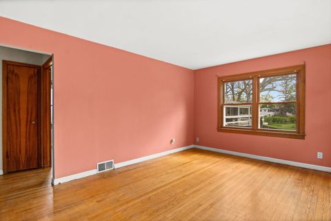 Tiny photo for 511 Elm Avenue, Geneva, IL 60134 (MLS # 12624317)