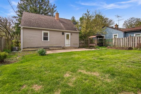 Tiny photo for 511 Elm Avenue, Geneva, IL 60134 (MLS # 12624317)