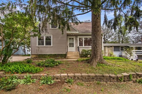 Photo of 511 Elm Avenue, Geneva, IL 60134 (MLS # 12624317)