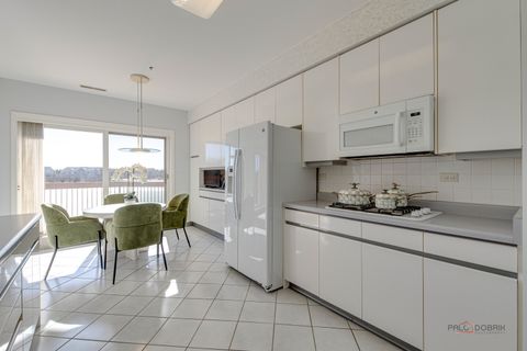 Tiny photo for 209 Rivershire Lane #203, Lincolnshire, IL 60069 (MLS # 12566398)