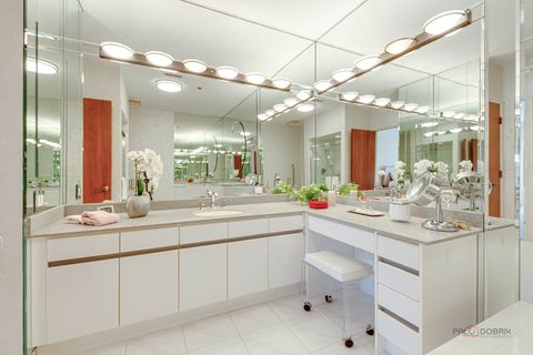 Tiny photo for 209 Rivershire Lane #203, Lincolnshire, IL 60069 (MLS # 12566398)