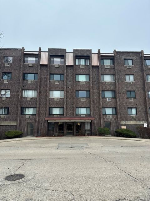 4623 N Chester Avenue 311 Chicago IL 60656