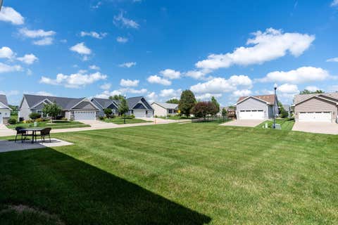 Tiny photo for 6323 College Avenue, Davenport, IA 52807 (MLS # 12690751)