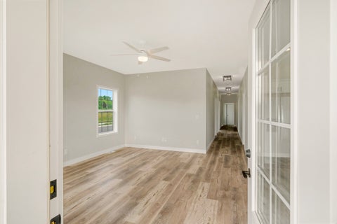 Tiny photo for 9 Lilac Lane, Ottawa, IL 61350 (MLS # 12515459)