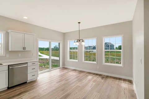 Tiny photo for 9 Lilac Lane, Ottawa, IL 61350 (MLS # 12515459)