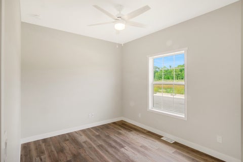 Tiny photo for 9 Lilac Lane, Ottawa, IL 61350 (MLS # 12515459)