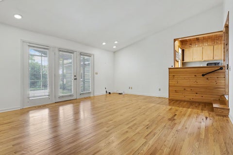Tiny photo for 1604 E Jackson Street, Bloomington, IL 61701 (MLS # 12755482)