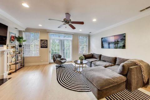 Tiny photo for 3507 N RETA Avenue #3, Chicago, IL 60657 (MLS # 12476921)