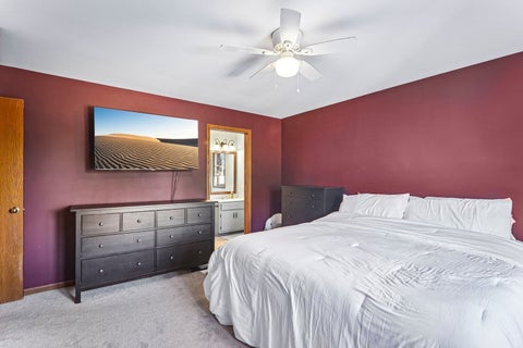 Tiny photo for 15850 Laramie Avenue #302, Oak Forest, IL 60452 (MLS # 12765141)
