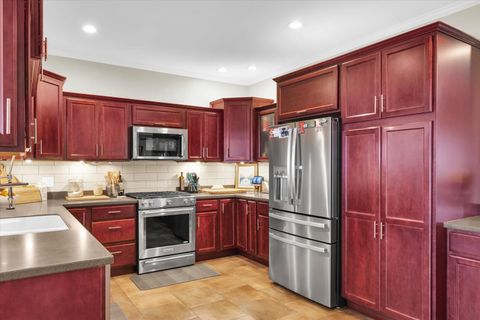 Tiny photo for 725 N Maple Street, Paxton, IL 60957 (MLS # 12471107)
