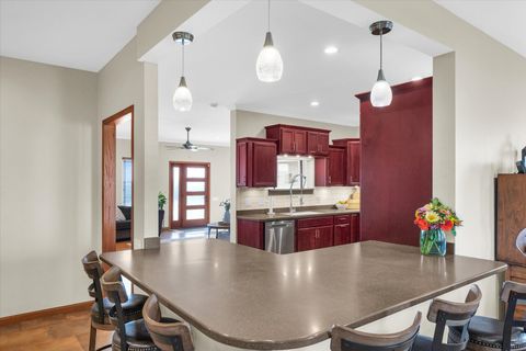 Tiny photo for 725 N Maple Street, Paxton, IL 60957 (MLS # 12471107)