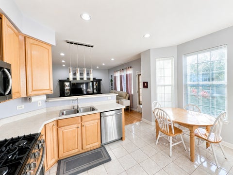 Tiny photo for 210 Balmoral Court, Glendale Heights, IL 60139 (MLS # 12673602)