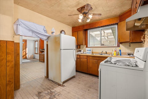 Tiny photo for 809 Cotton Street, Streator, IL 61364 (MLS # 12742294)