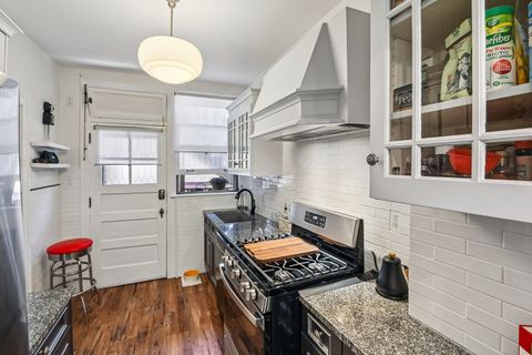 Tiny photo for 1033 Ontario Street #2CN, Oak Park, IL 60302 (MLS # 12634690)
