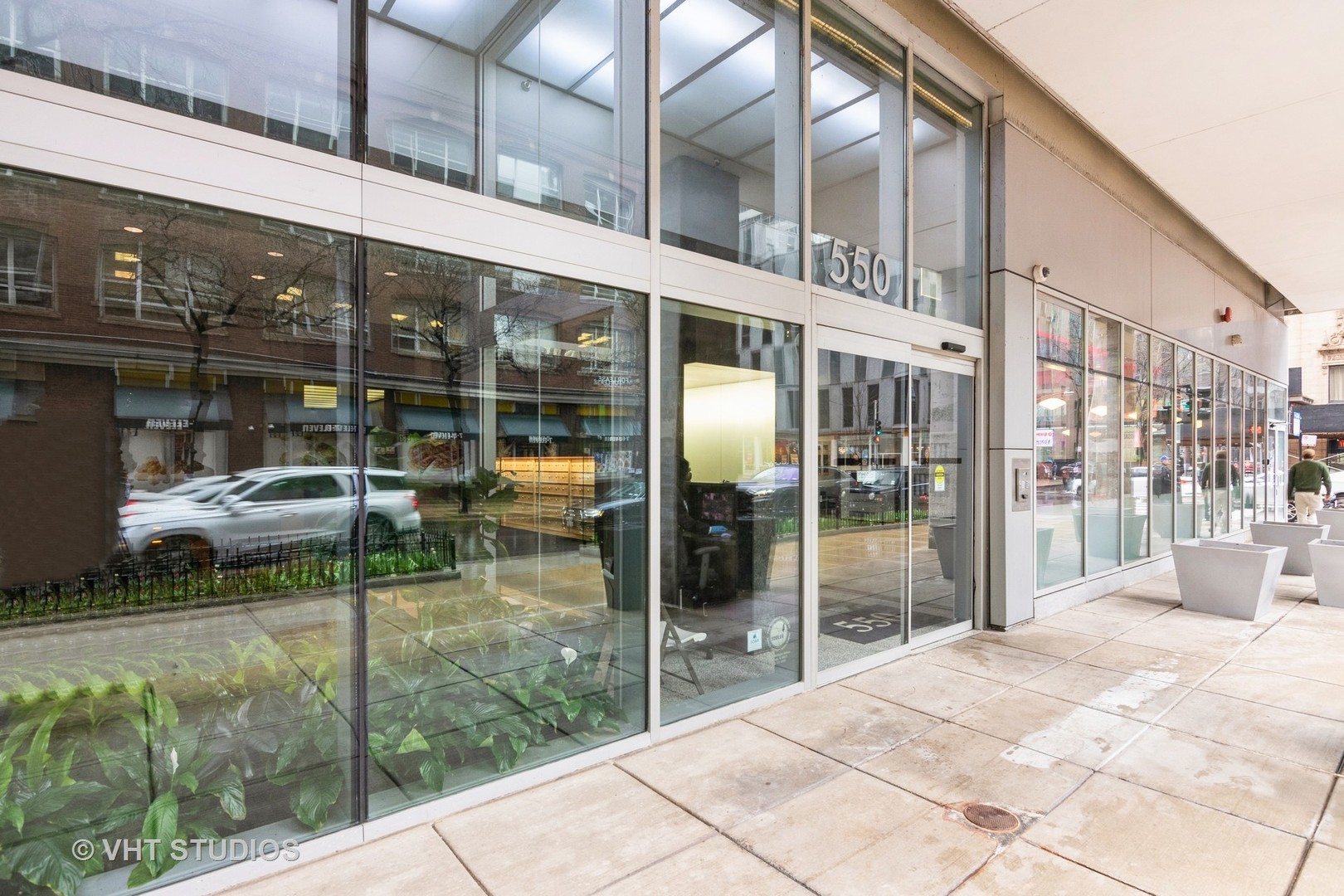 550 N St. Clair Street 1702