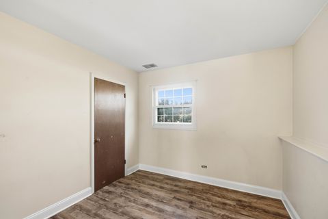 Tiny photo for 1365 Newcastle Lane, Hoffman Estates, IL 60169 (MLS # 12503493)