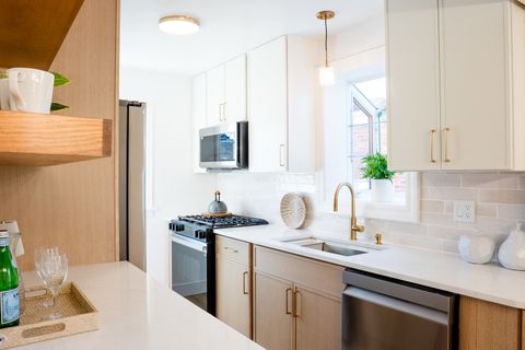 Tiny photo for 5205 N Osceola Avenue, Chicago, IL 60656 (MLS # 12581253)