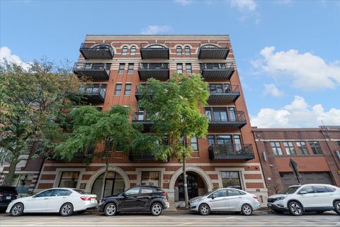 1355 W Washington Boulevard 2D Chicago IL 60607