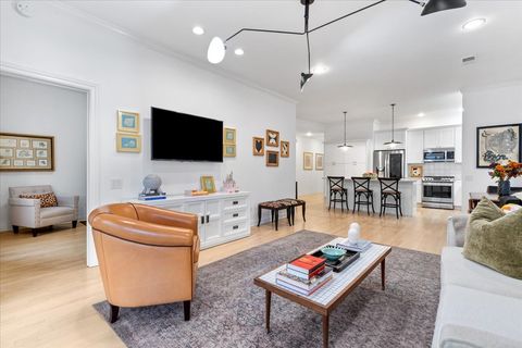 Tiny photo for 1355 W Washington Boulevard #2D, Chicago, IL 60607 (MLS # 12480424)