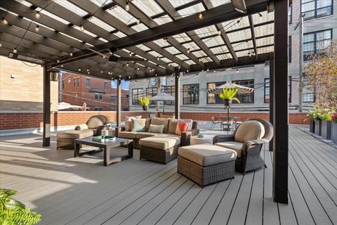 Tiny photo for 1355 W Washington Boulevard #2D, Chicago, IL 60607 (MLS # 12480424)