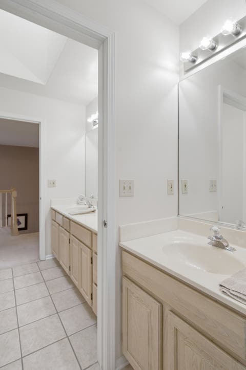 Tiny photo for 1243 Hazelwood Court, Batavia, IL 60510 (MLS # 12715208)