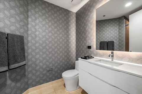 Tiny photo for 401 N Wabash Avenue #51E, Chicago, IL 60611 (MLS # 12454957)