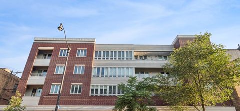 Photo of 3021 W Armitage Avenue #404, Chicago, IL 60647 (MLS # 12487177)