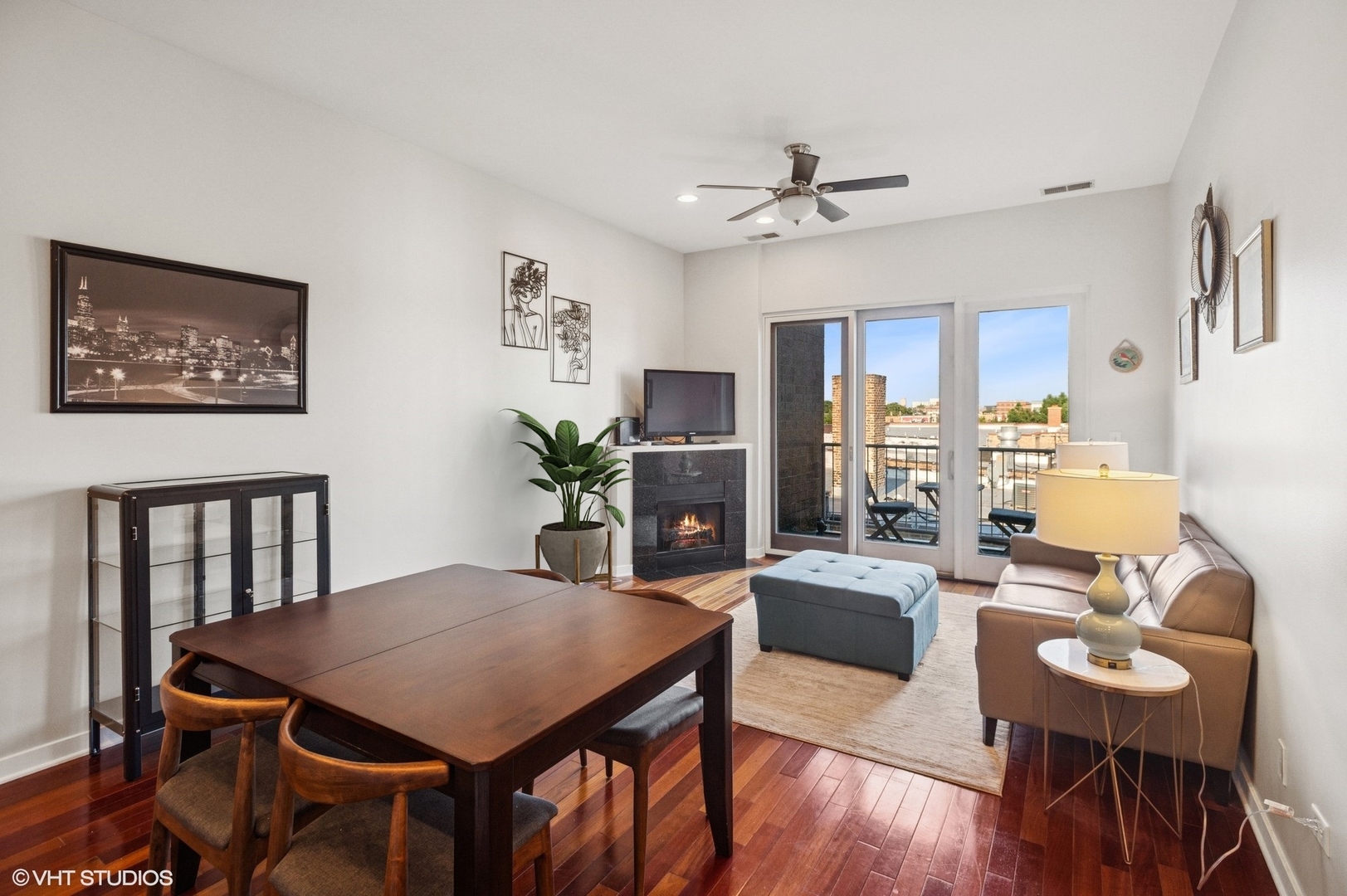 3021 W Armitage Avenue 404