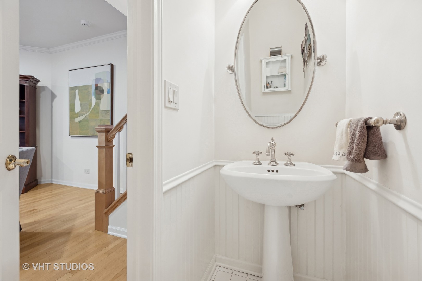422 W Armitage Avenue A