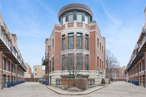 422 W Armitage Avenue A Chicago IL 60614