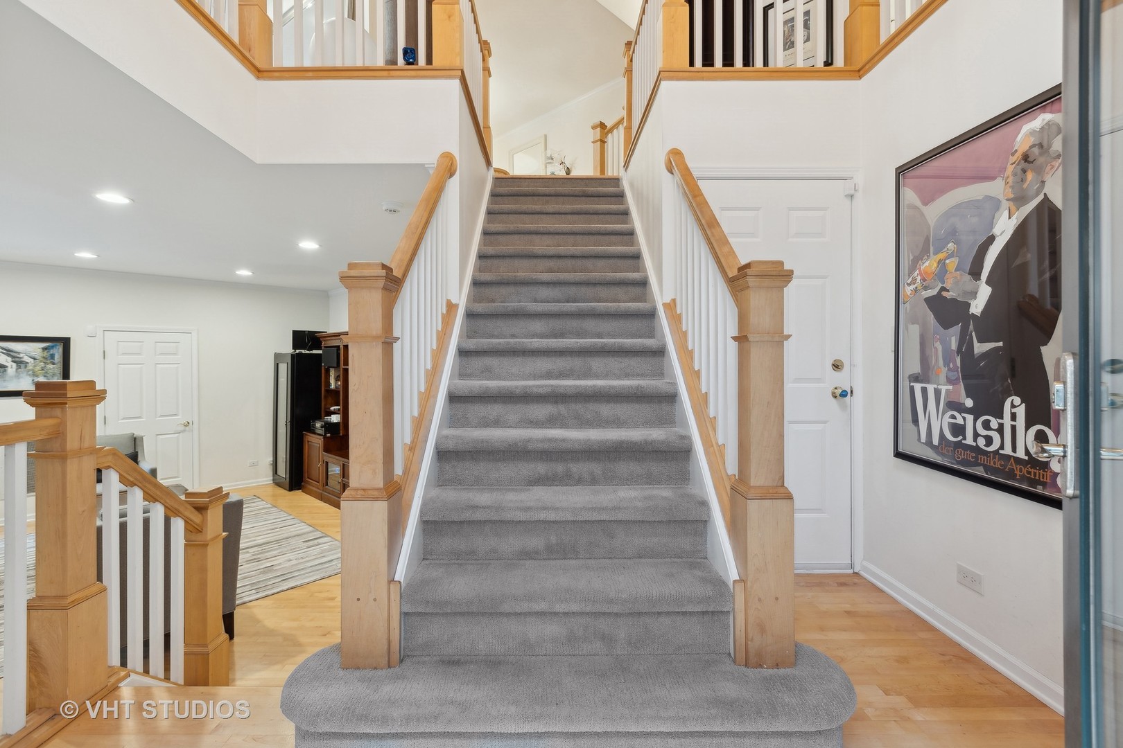 422 W Armitage Avenue A