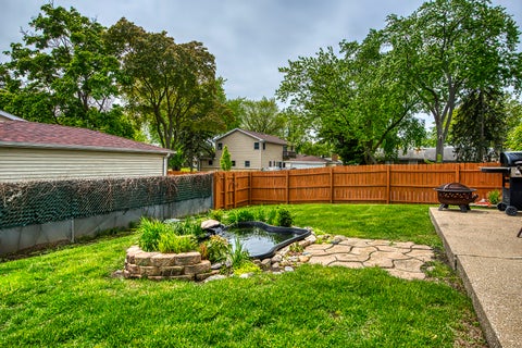 Tiny photo for 591 Sussex Court, Elk Grove Village, IL 60007 (MLS # 12684852)