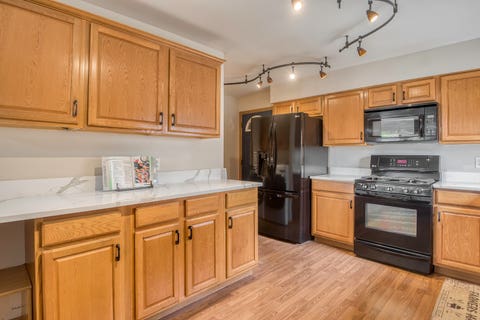 Tiny photo for 591 Sussex Court, Elk Grove Village, IL 60007 (MLS # 12684852)