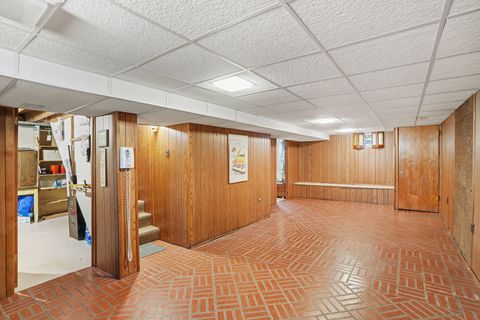 Tiny photo for 995 S Swain Avenue, Elmhurst, IL 60126 (MLS # 12597465)