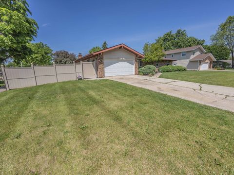 Tiny photo for 601 FAIRLANE Drive, Joliet, IL 60435 (MLS # 12476850)