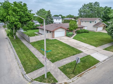 Tiny photo for 601 FAIRLANE Drive, Joliet, IL 60435 (MLS # 12476850)