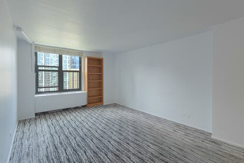 Tiny photo for 400 E RANDOLPH Street #3320, Chicago, IL 60601 (MLS # 12631148)