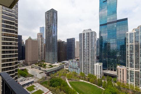 Tiny photo for 400 E RANDOLPH Street #3320, Chicago, IL 60601 (MLS # 12631148)