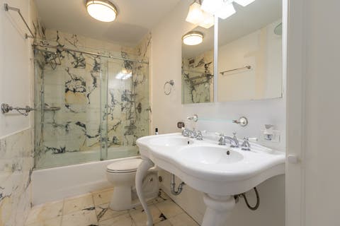 Tiny photo for 400 E RANDOLPH Street #3320, Chicago, IL 60601 (MLS # 12631148)